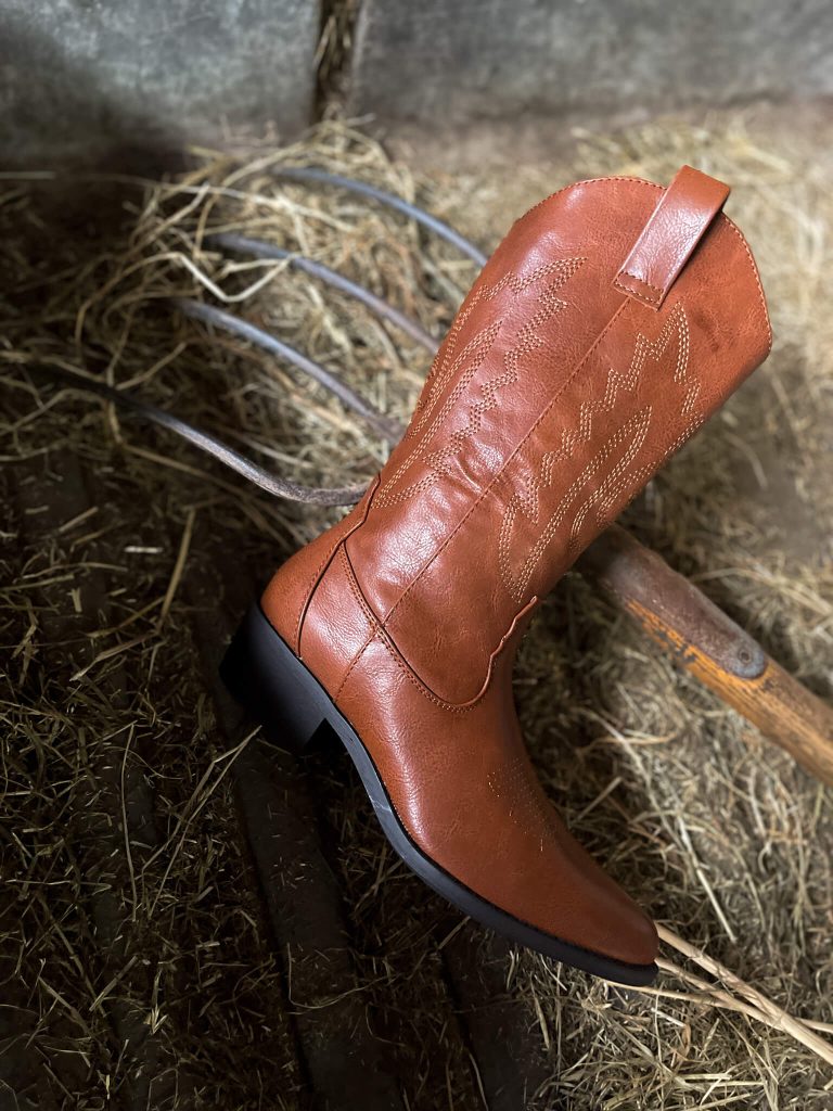 Rodeo Chic with Henkelman Claudia Ghizzani Western Boots