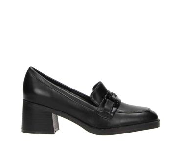 2DD0741902 Black PU Loafer